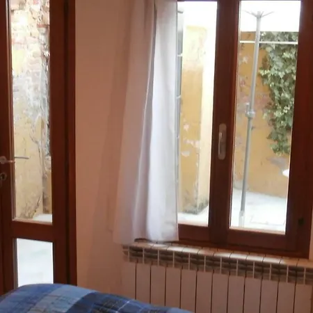 Casa Gorne Anzolo アパート