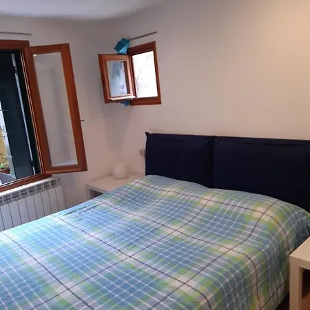 Casa Gorne Anzolo * Veneza